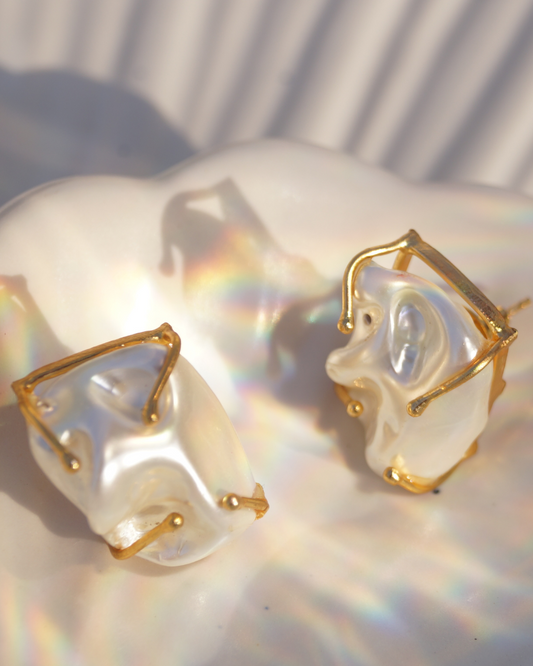 Gold-Tipped Baroque