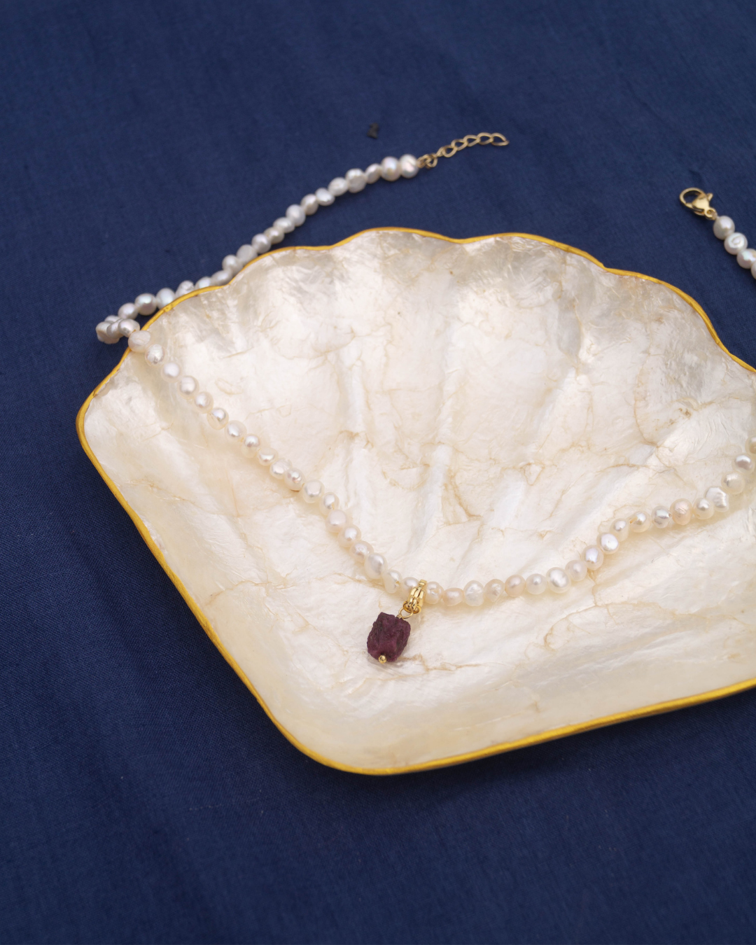 Noori Necklace