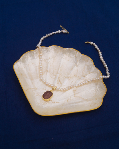 Noori Necklace